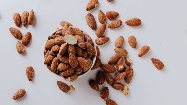 Should You Actually Soak and Peel Almonds?